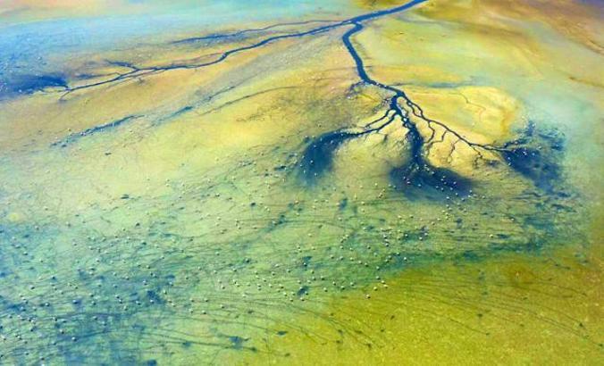 The vital veins of the dried Duden Lake appeared