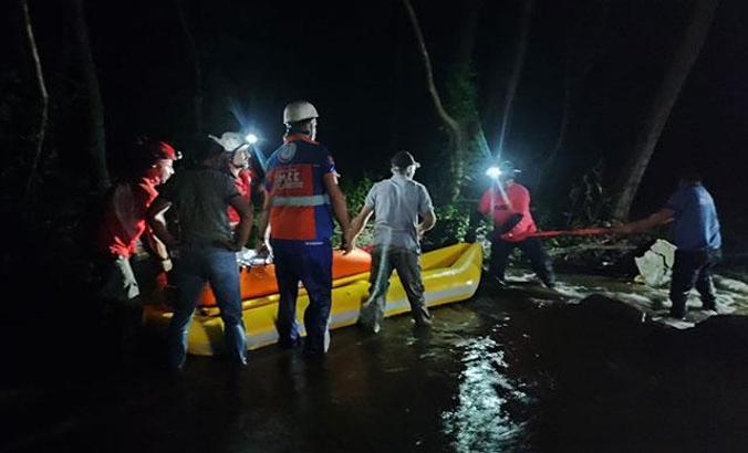 Sadağı Kanyonu'nda yürürken 3 metre yükseklikten düştü, 4 saat sonra kurtarılabildi