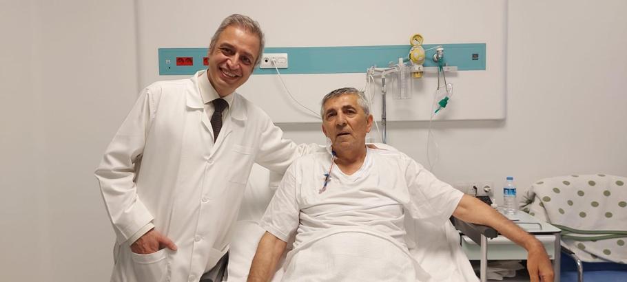 Kızından aldığı karaciğerle Hepatit B ve sirozu yendi; kanserden kurtuldu