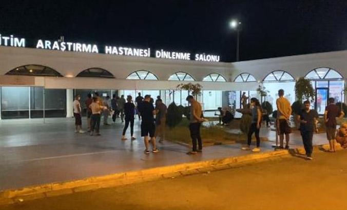 Vaka artışının sürdüğü Diyarbakır'da, PCR testi için uzun kuyruklar oluştu