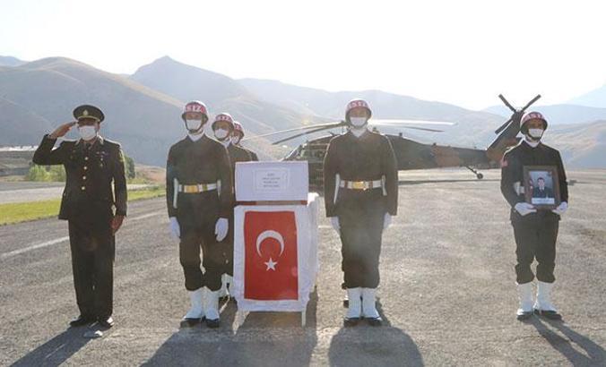 Şehit uzman çavuş, memleketine uğurlandı