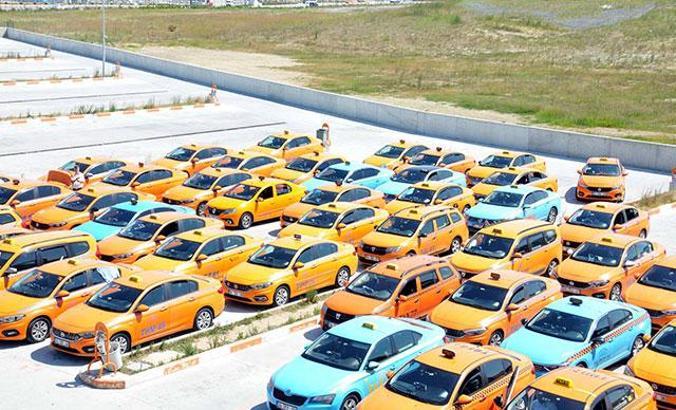 İBB ile havalimanı taksicileri anlaştı, 400 taksinin ruhsatı aktif hale getirildi
