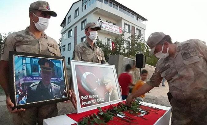 Binbaşı Arslan Kulaksız şehit olduğu yerde anıldı