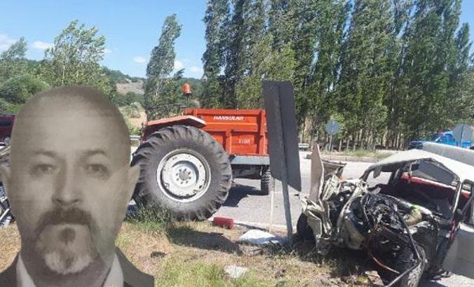Çorum’da otomobil ile traktör çarpıştı: 3 ölü, 2 yaralı