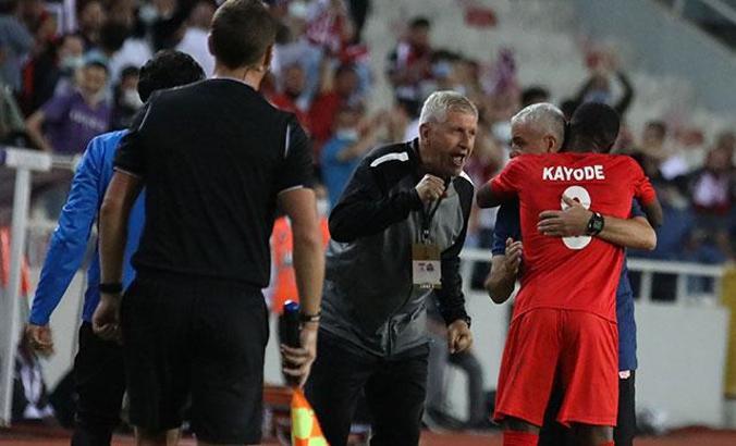 Sivasspor - Petrocub Hinceşti: 1-0