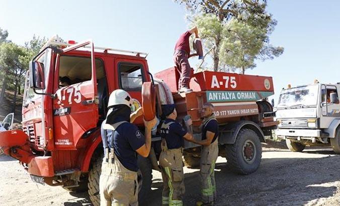 İstanbul İtfaiyesi Manavgat ve Marmaris'te görev yapmaya başladı