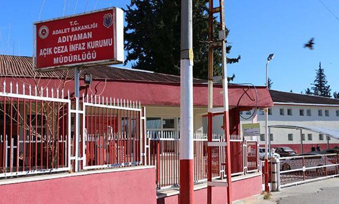 Açık cezaevi hükümlülerine salgın izni 2 ay uzatıldı