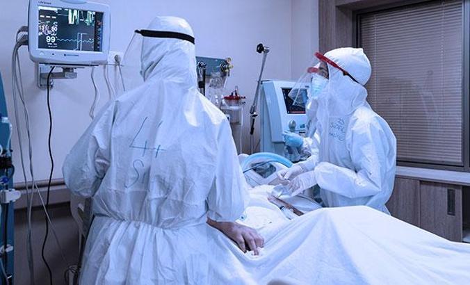 Koronavirüs salgınında günlük vaka sayısı 22 bin 83 oldu