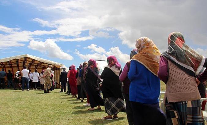 Yaylada aşı kuyruğu