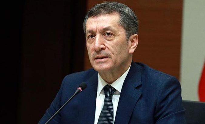 Ziya Selçuk: Milli Eğitim Bakanlığı görevim bugün itibarıyla nihayetlenmiştir