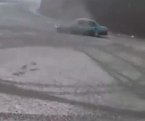 Ordu'da karlı kaplı yolda drift yapan sürücüye ceza