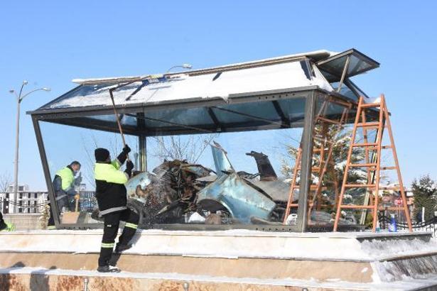 Uğur Mumcu'nun otomobili Eskişehir'de sergileniyor