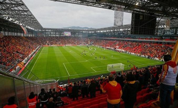 İzmir stadyum zengini oldu