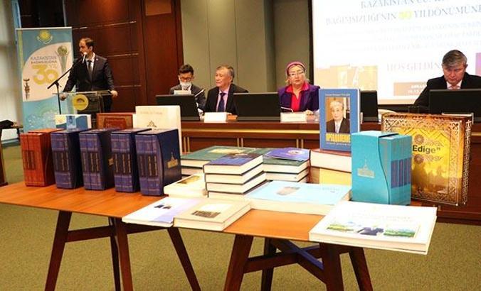 Kazakistan'dan Cumhurbaşkanlığı Millet Kütüphanesi'ne 200 kitap