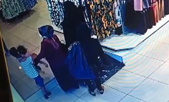 'Çarşaf' giyerek yankesicilik yapan kadın yakalandı