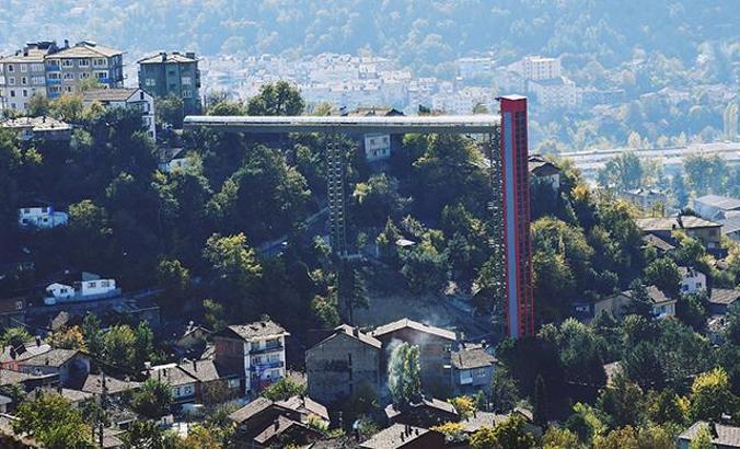 Karabük'te 3 mahalle, kule asansörle birbirine bağlandı