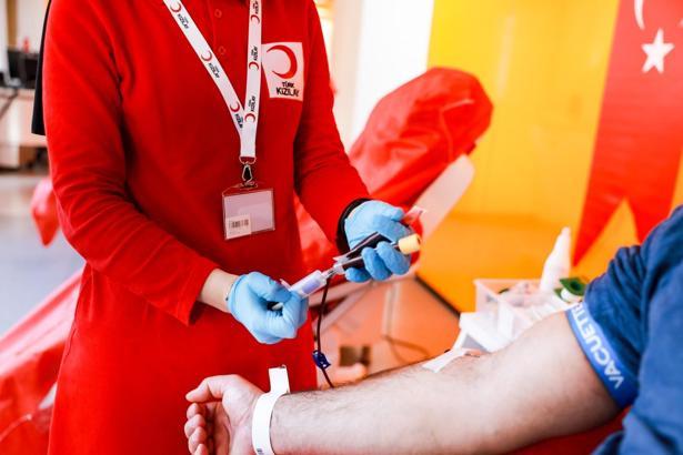 Kızılay Başkanı: Kış şartları kan bağışlarını olumsuz etkiliyor