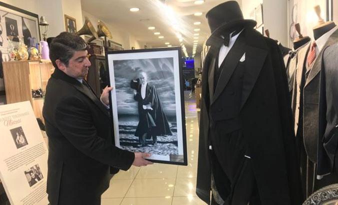 Atatürk'ün kıyafetlerini yıllar sonra tekrar dikti