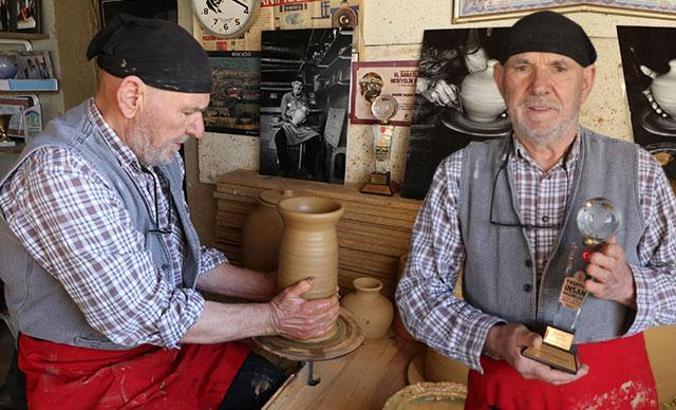 Ömrünün 67 yılını çömlekçiliğe adayan Salim ustaya, 'Yaşayan İnsan Hazineleri' ödülü