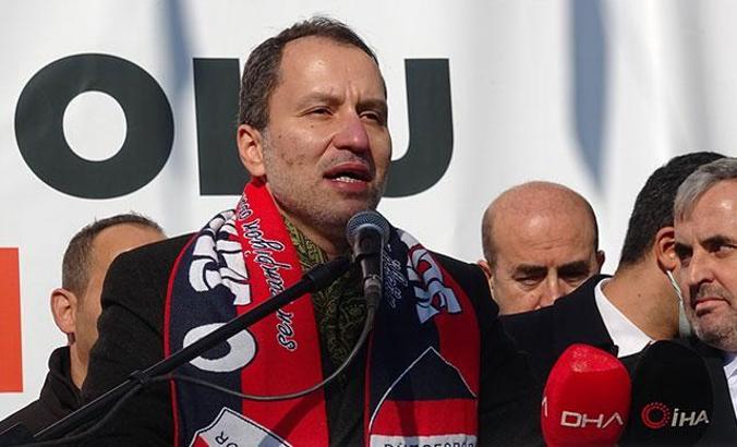 Fatih Erbakan: Üniversiteler diplomalı işsiz yetiştirme fabrikasına dönüşmüş