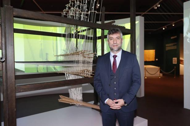 Türkiye'nin Dokuma Atlası Cumhurbaşkanlığı Külliyesi’nde sahneye taşındı