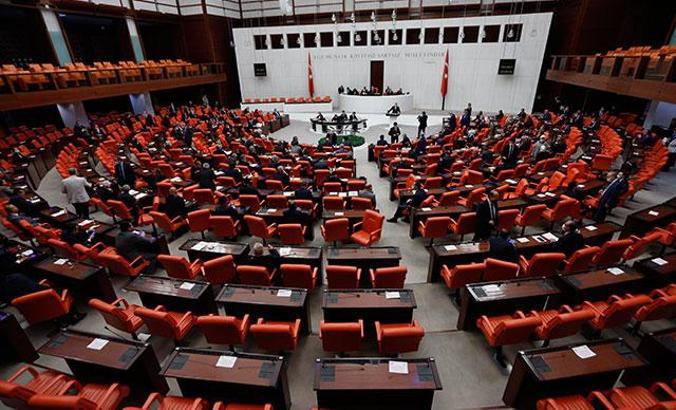 TİP ve HDP'li 8 milletvekiline ait dokunulmazlık dosyaları Meclis'e ulaştı