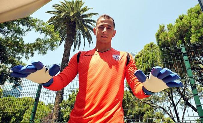 Altınordu kaleci fabrikası oldu