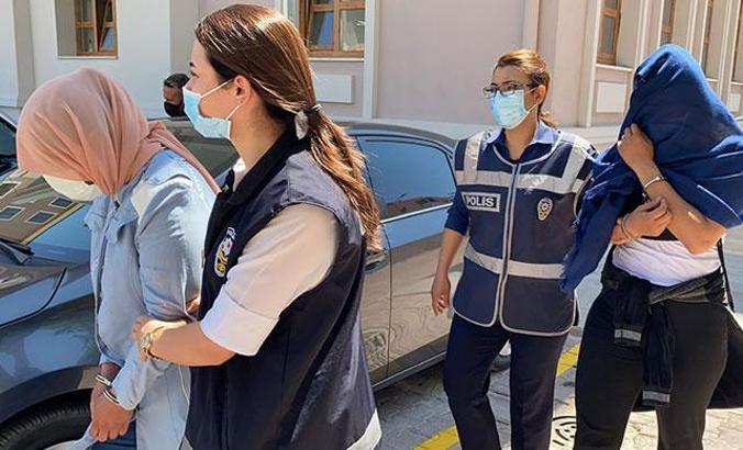 Polis, çalınan ziynet eşyalarının sahibini kolyedeki düğün tarihinden buldu