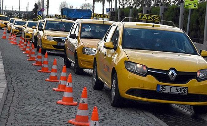 İzmir'de taksi ücretlerine zam kararı alındı