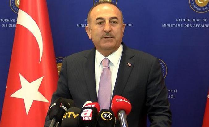 Bakan Çavuşoğlu, Fransız mevkidaşı ile görüştü