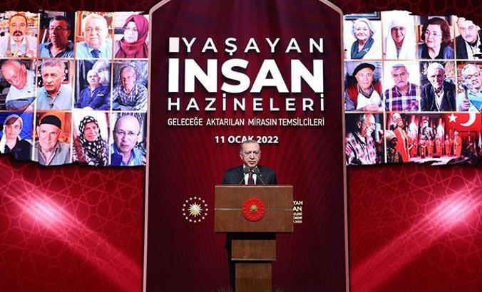 Erdoğan: Asıl mücadele geleceğin hangi kodlarla inşa edileceği konusunda