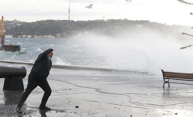 İstanbul'a fırtına uyarısı