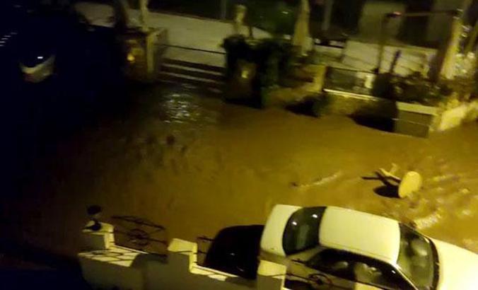 Marmaris’te sel nedeniyle 2 evi su bastı