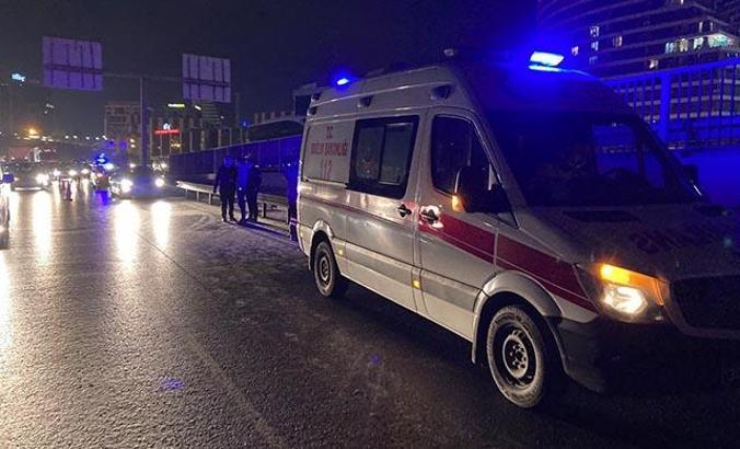 Bağcılar'da yolun karşısına geçerken otomobilin çarptığı yaya öldü