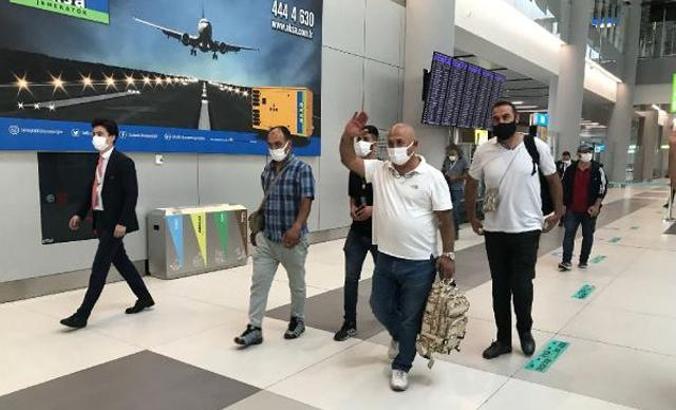 Afganistan'dan tahliye edilen 271 yolcu daha Türkiye'ye getirildi