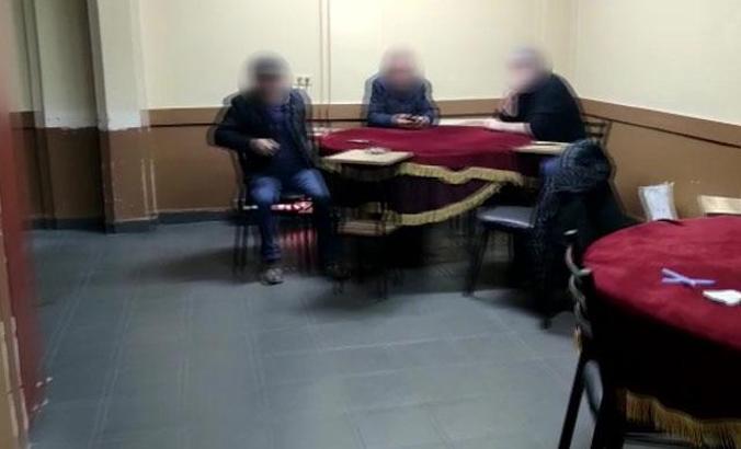 Bağcılar'da emlak ofisine kumar baskını