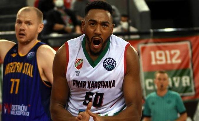 Pınar Karşıyaka'da Colson zirvede