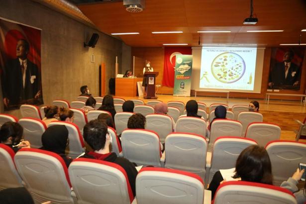 Eyüpsultan’da gençlere yönelik sağlıklı beslenme semineri