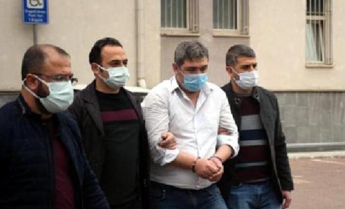 Eski eşini öldürdükten sonra çiğ köfte yiyip, nargile içmiş