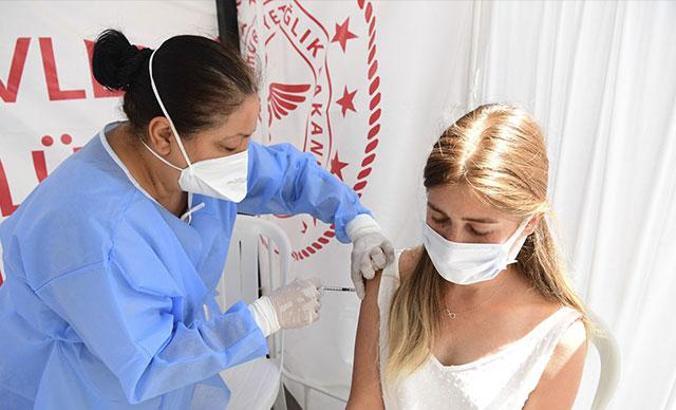 2 doz Sinovac ve 2 doz Biontech aşısı olanlara hatırlatma dozu randevuları açıldı