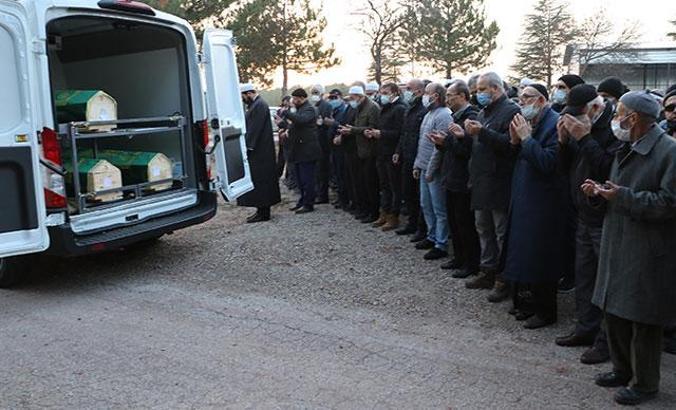 Ekici ailesi Eskişehir'de toprağa verildi