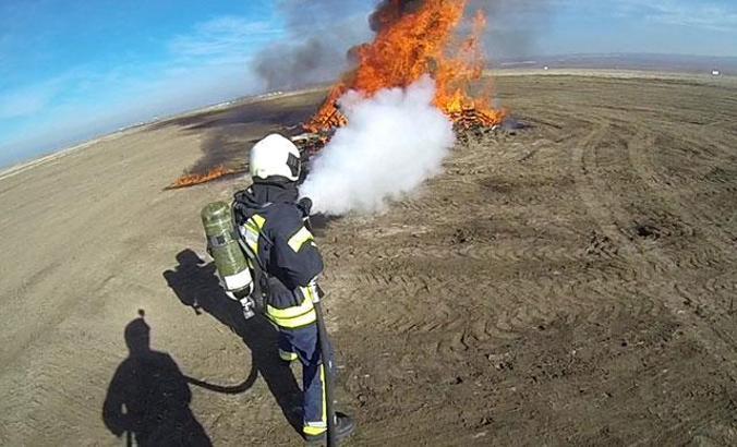 Kars Harakani Havalimanı'nda 'uçak kazası' tatbikatı