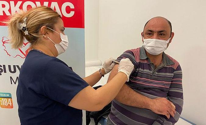 Ankara Şehir Hastanesi'nde Turkovac uygulaması başladı