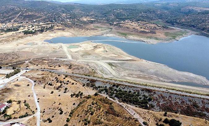Mumcular Barajı'nın doluluk oranı yüzde 10'un altında