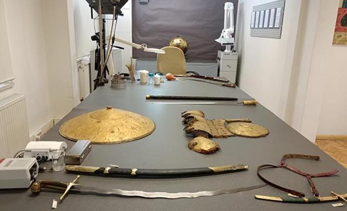 Topkapı Sarayı envanterindeki silahlar restore ediliyor