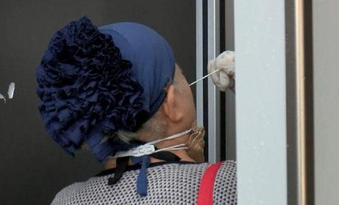 PCR test zorunluluğu başladı, aşı olmayanlar hastanelerin yolunu tuttu