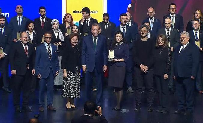 Doç. Dr. Bilge Güvenç Tuna’ya TÜBA-GEBİP Ödülü