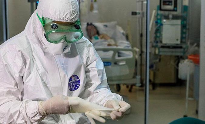 Koronavirüs salgınında günlük vaka sayısı 28 bin 873 oldu