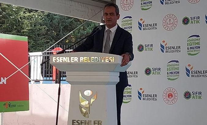 Milli Eğitim Bakanı Özer: Öğretmenlerin aşılanma oranı Türkiye ortalamasının üzerinde