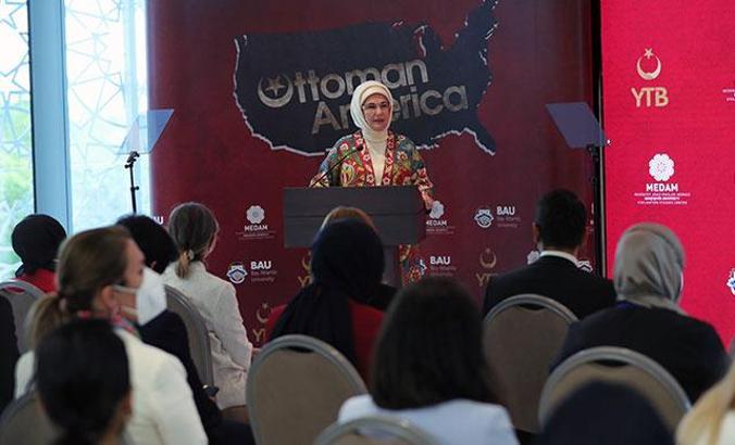 Emine Erdoğan ‘Osmanlı’nın Amerika’sı Belgeseli’ tanıtımına katıldı